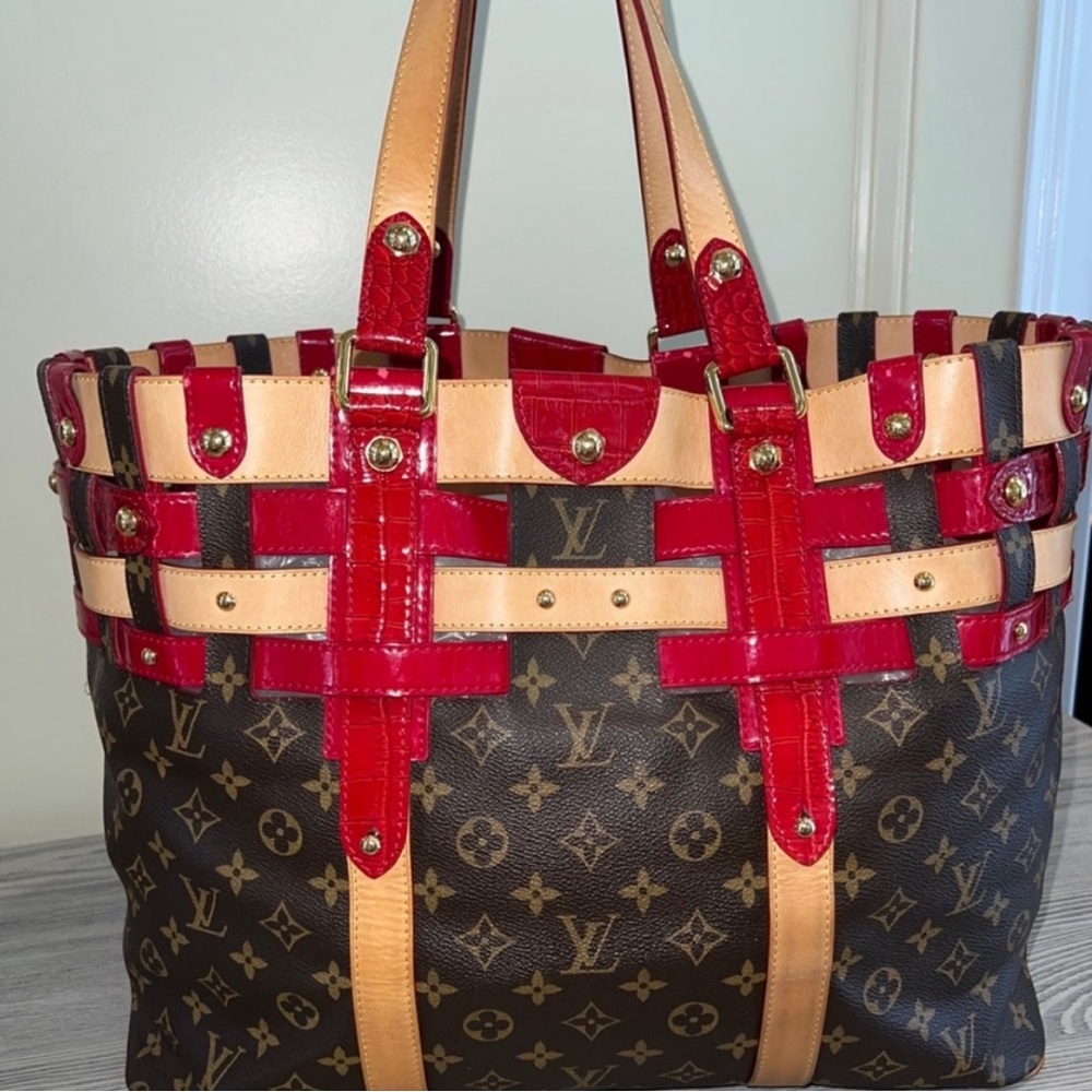 Limited Edition Louis Vuitton Monogram Canvas Rubis Selinas GM bag